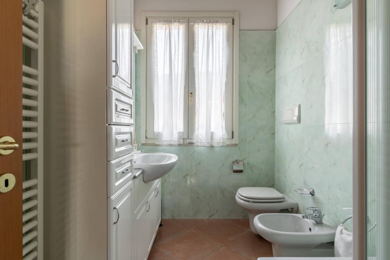 Frank Ronyo Daire Desenzano del Garda Dış mekan fotoğraf