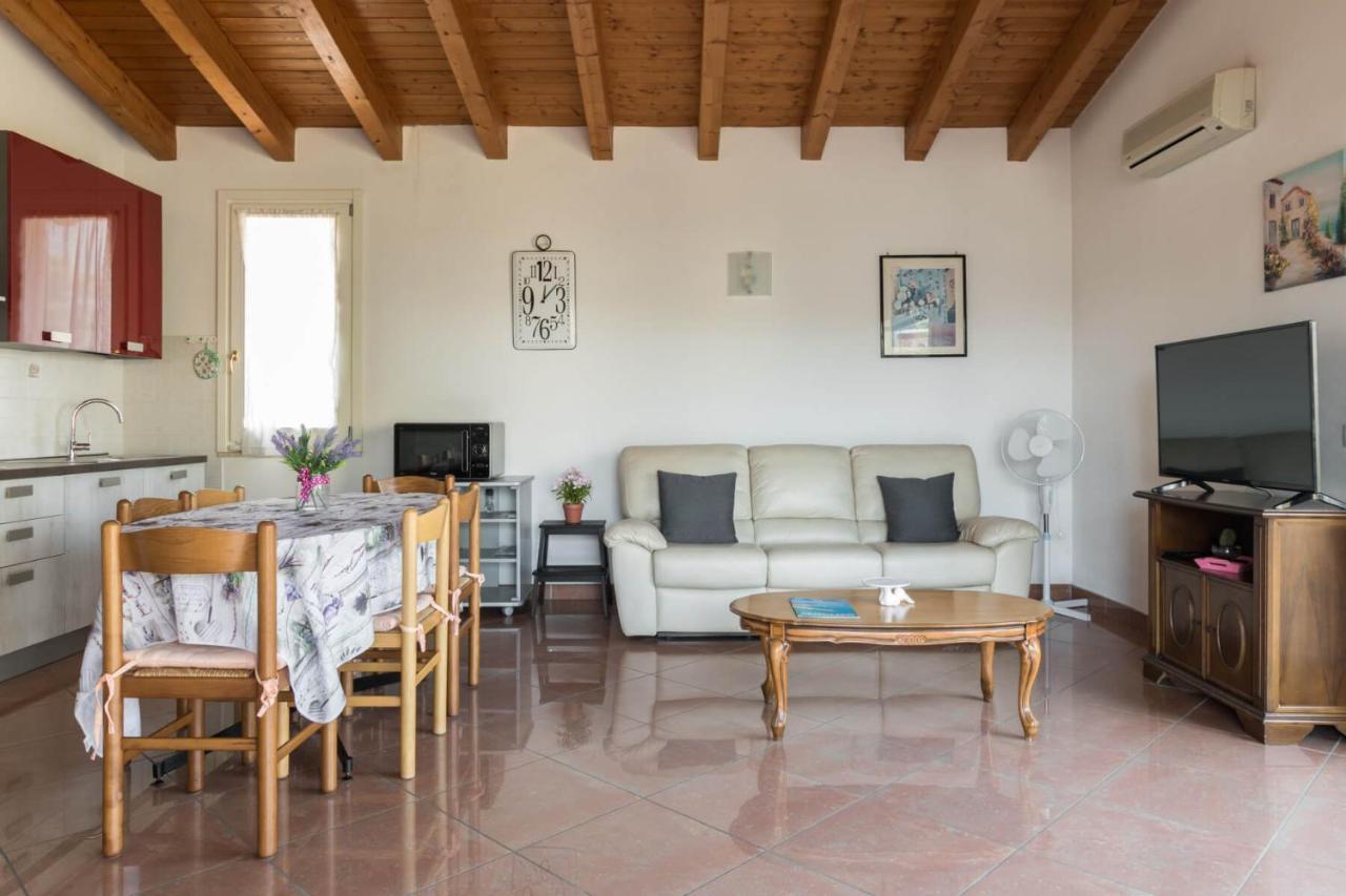 Frank Ronyo Daire Desenzano del Garda Dış mekan fotoğraf
